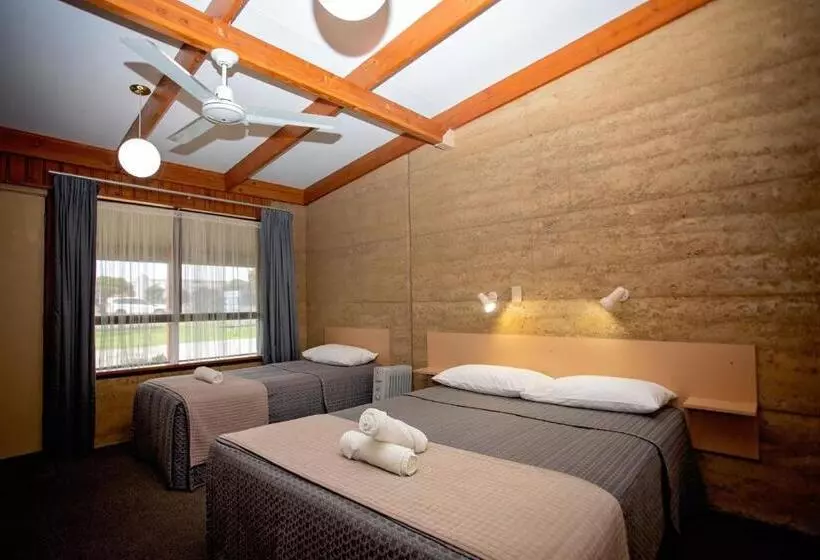 Hopetoun Motel & Chalet Village