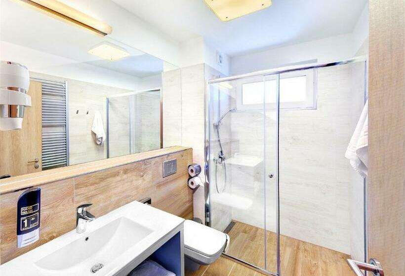 ホテル Aqualand Inn