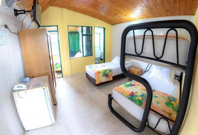Hotelli Centro Recreacional Iasceboy