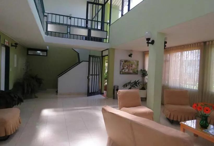 Hotelli Centro Recreacional Iasceboy