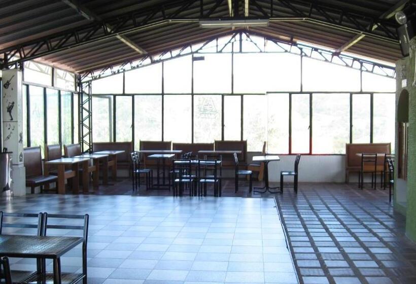 هتل Centro Recreacional Iasceboy