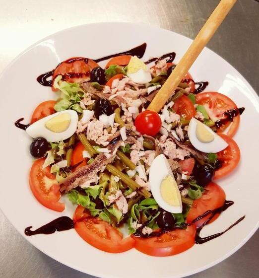 Отель De La Poste