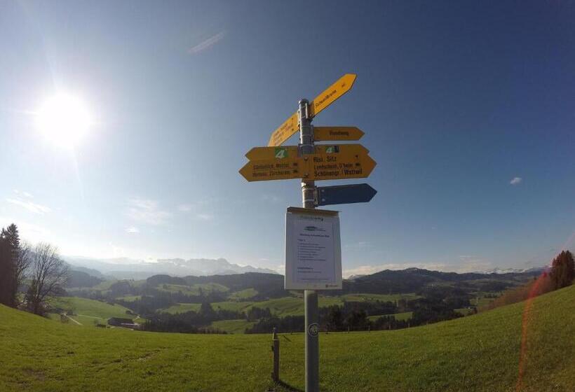 בית מלון כפרי Garni Traube B&b