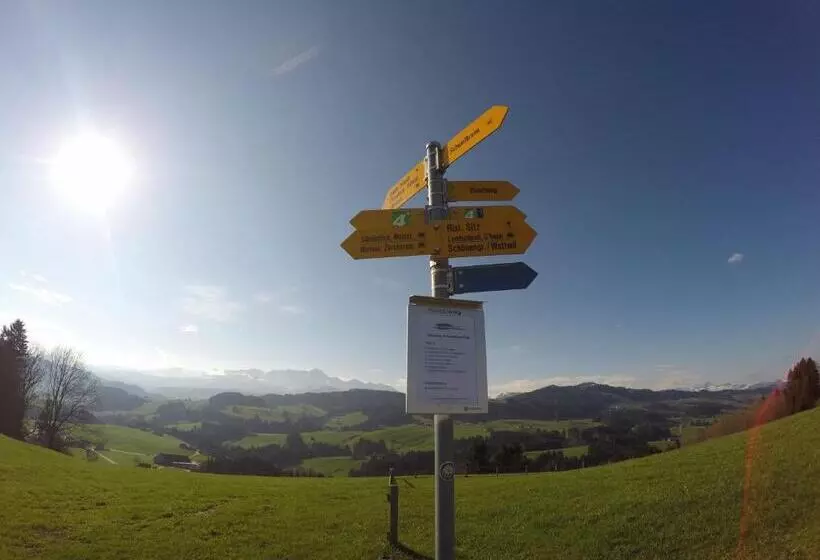 Hotelli Garni Traube B&b