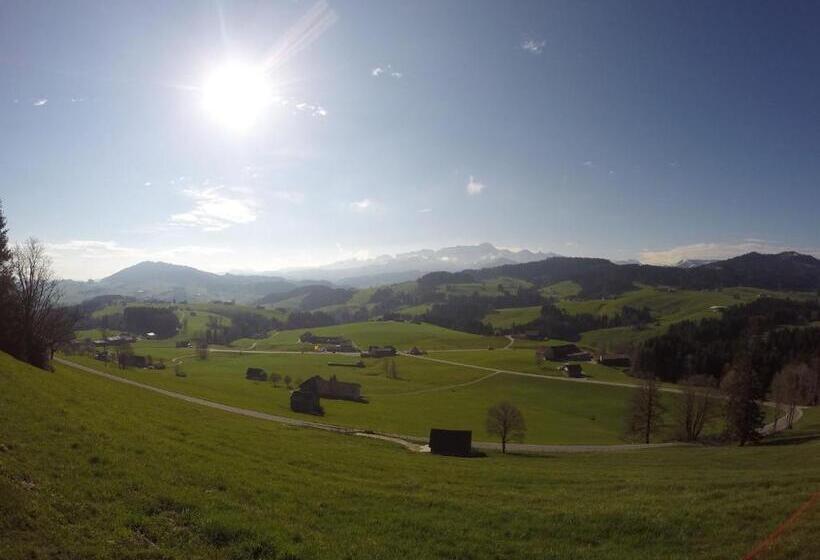 בית מלון כפרי Garni Traube B&b