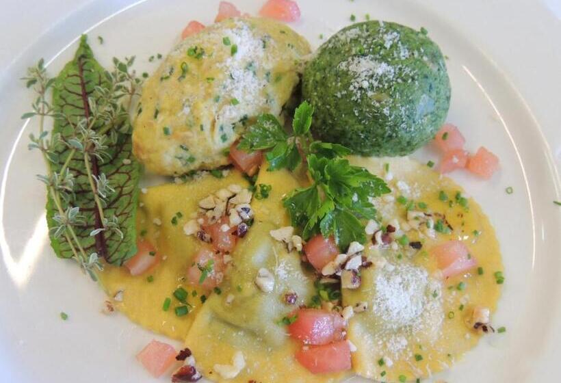 Отель Gasthaus Zum Weissen Kreuz