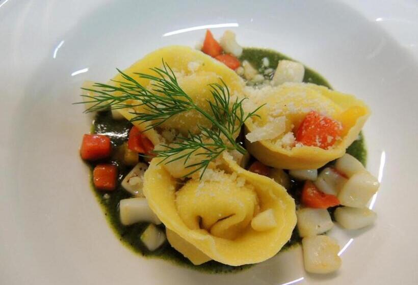 Отель Gasthaus Zum Weissen Kreuz