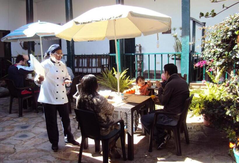 Отель Hacienda El Aserrio