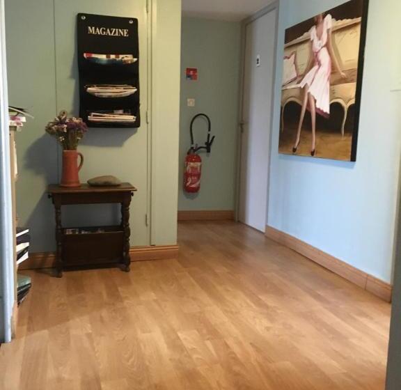 فندق Le Ptit Ecureuil