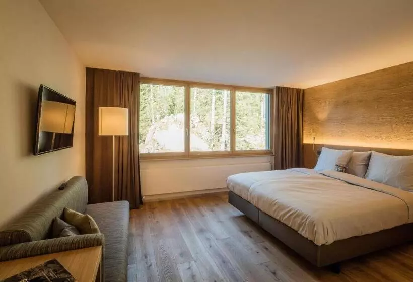 Hotelli Säntis   Das