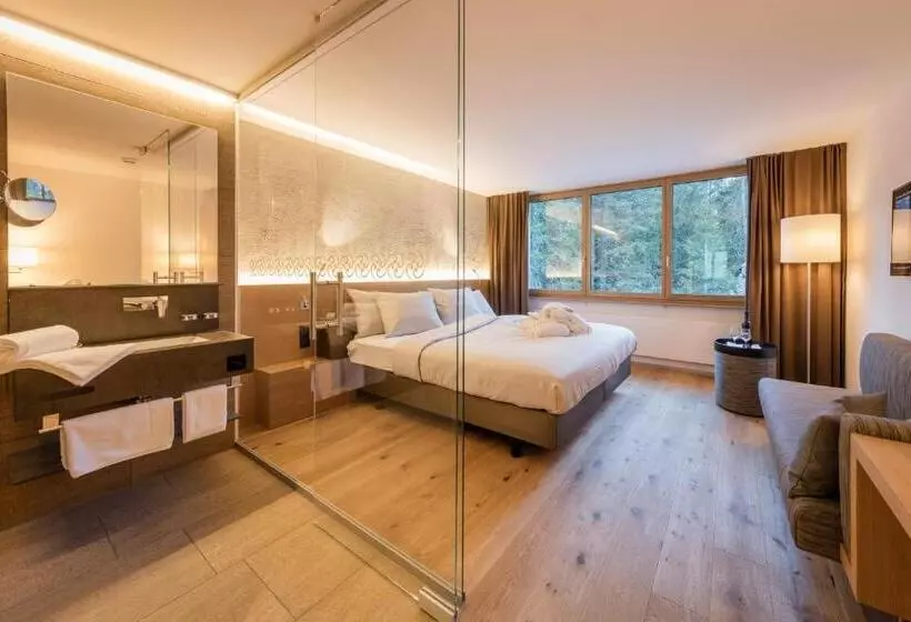 Hotelli Säntis   Das