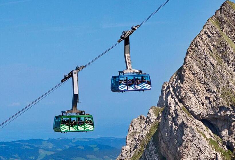 فندق Säntis   Das