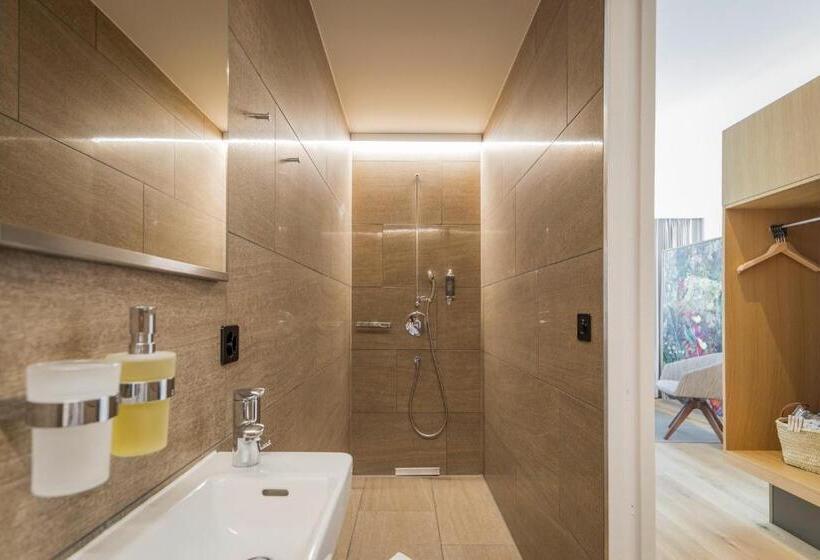 فندق Säntis   Das