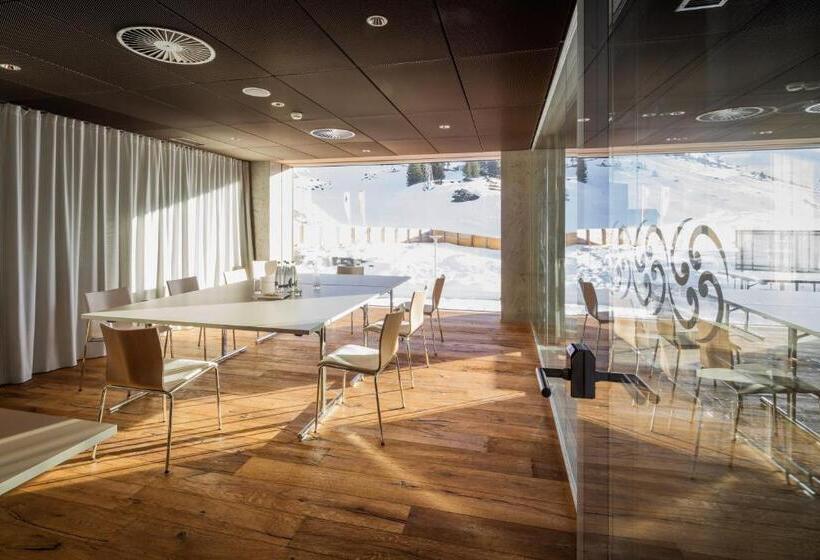 فندق Säntis   Das