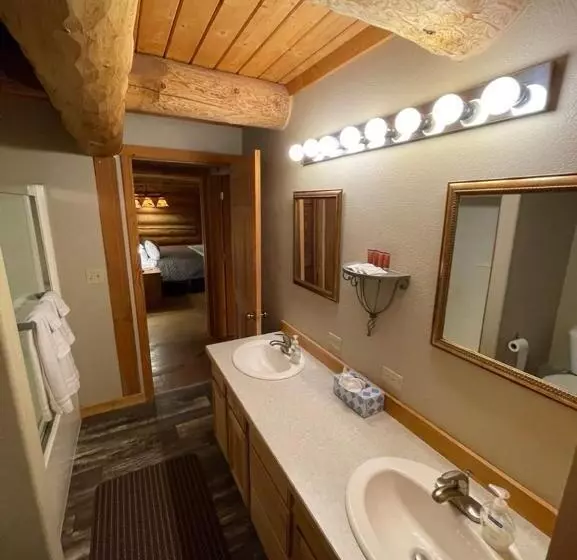 Motelli Sportsman Lodge Melrose Mt