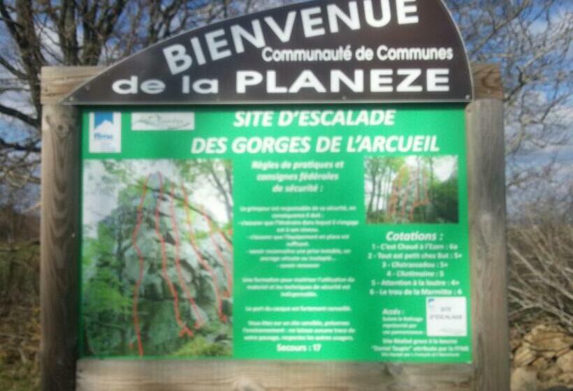 פנסיון Chambres D'hôtes De L'auberge L'astrassadou