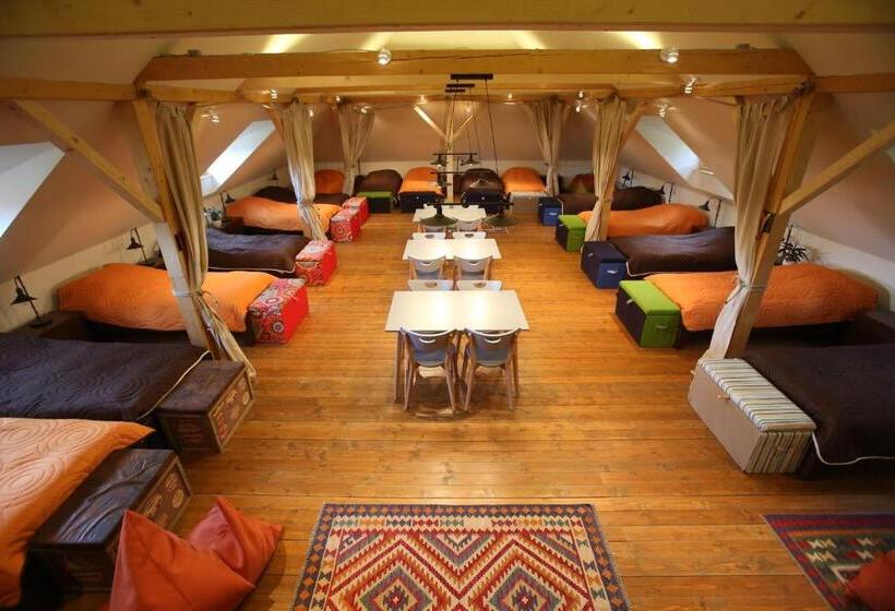 Pensjonat Csodarabbik útja Fogadó