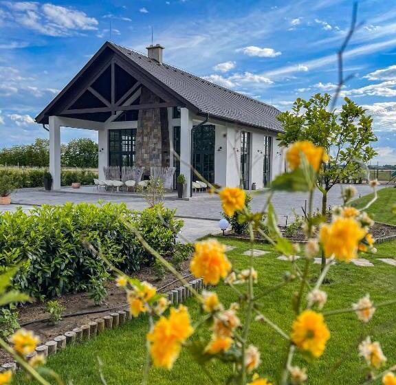 Pensjonat Leveleki Vendégház   Egeres Tanya