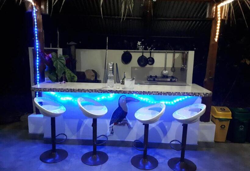 펜션 Tropical Paradise Bungalows