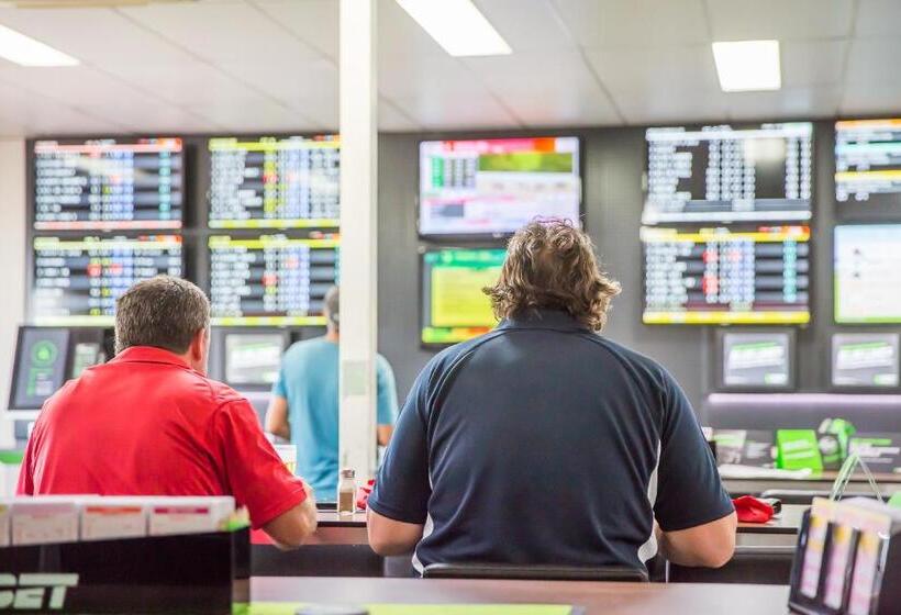 The Australian Hotel Murgon