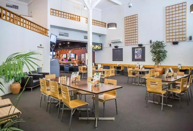 The Australian Hotel Murgon