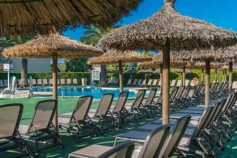 Alcudia Beach Apartments