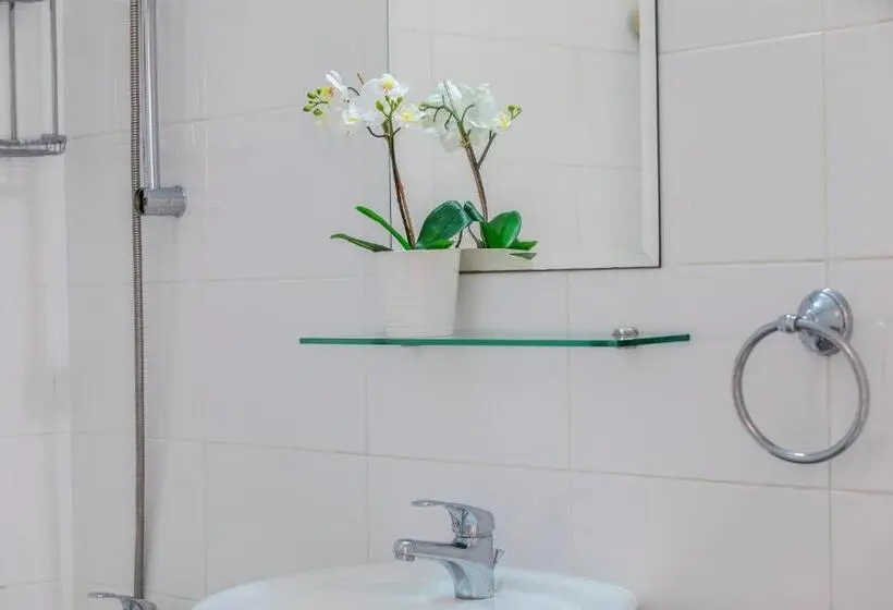 Christabelle Hotel Apartments