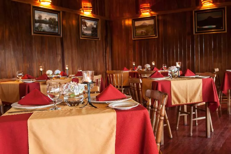 Отель Arena Logde