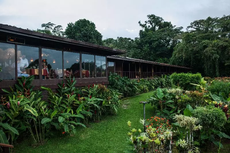 Отель Arena Logde