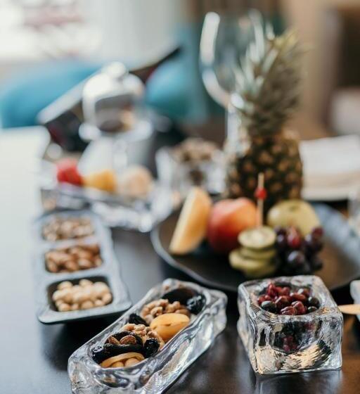 هتل Arkin Palm Beach