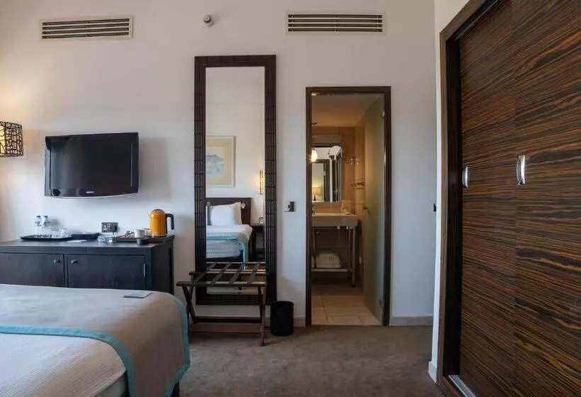 ホテル Arkin Palm Beach