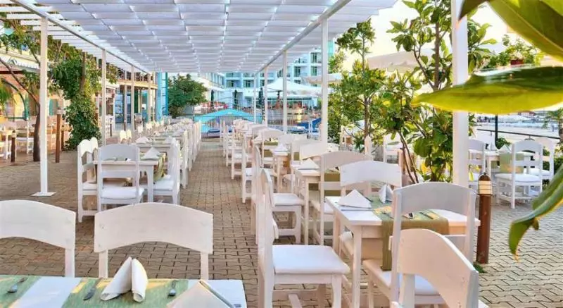Berlin Golden Beach Hotel   All Inclusive & Beach