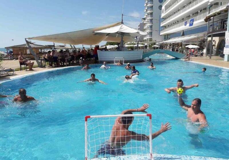 Berlin Golden Beach Hotel All Inclusive & Beach