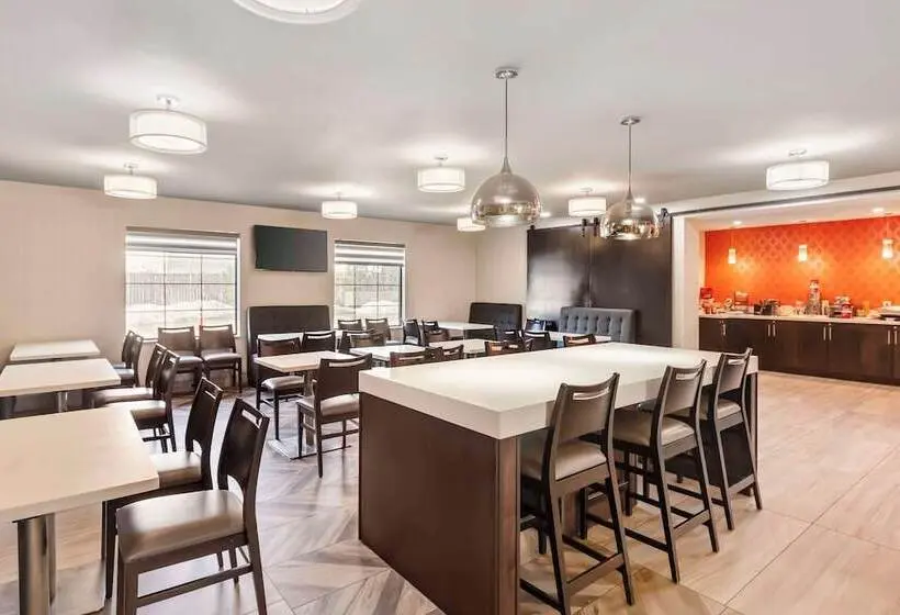 ホテル Best Western Plus Executive Inn