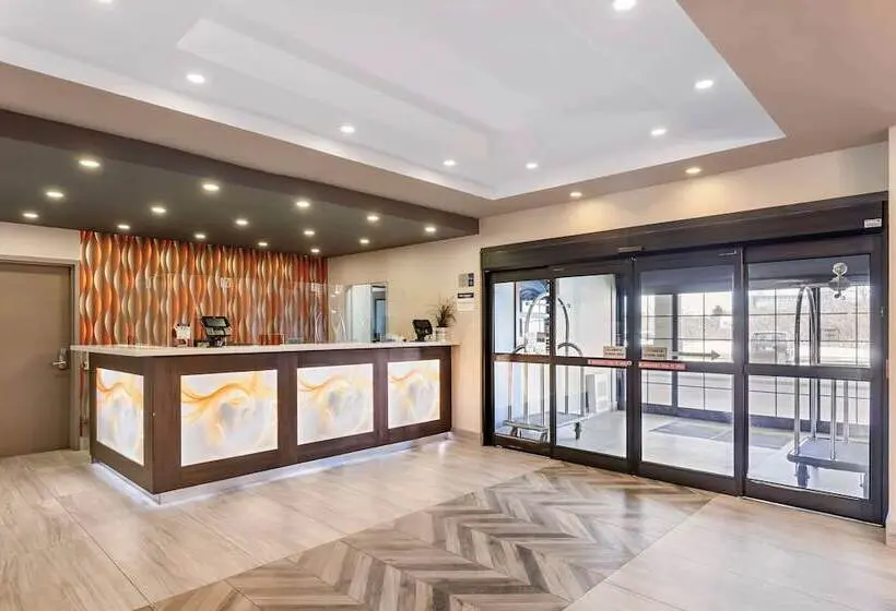 ホテル Best Western Plus Executive Inn