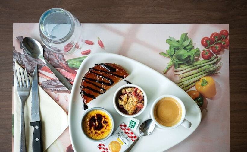 Hotel Campanile Rouen Sud Zénith Parc Expo