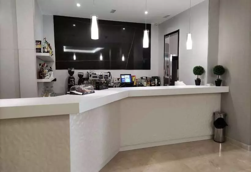 ホテル Ciudad De Navalcarnero