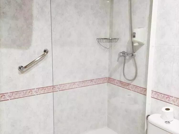 ホテル Ciudad De Navalcarnero