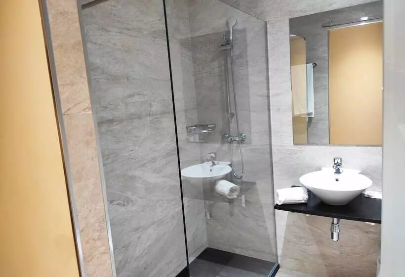 ホテル Ciudad De Navalcarnero