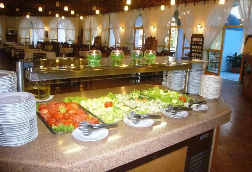 Отель Continental Park