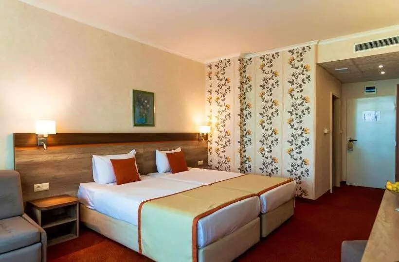 Отель Festa Panorama