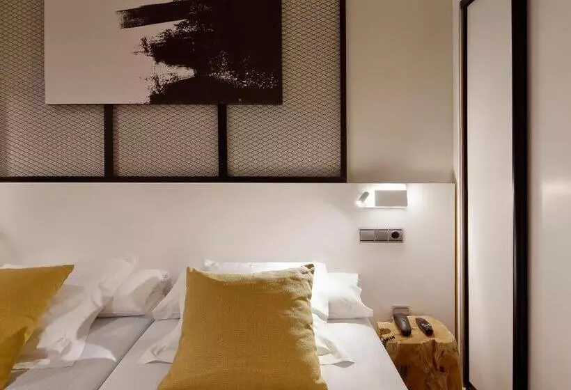 Marqués, Blue Hoteles