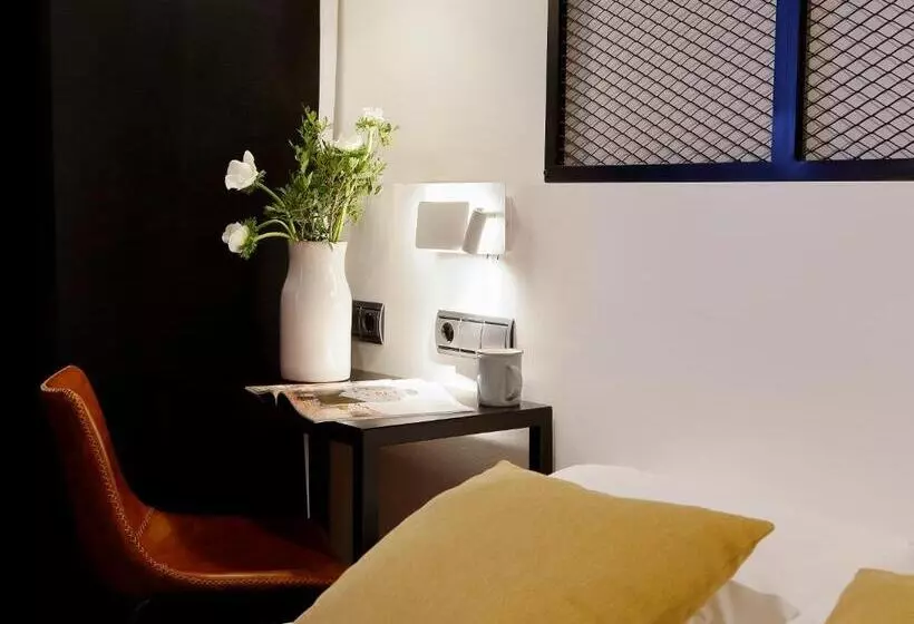 Marqués, Blue Hoteles