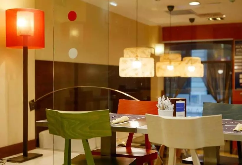 Marqués, Blue Hoteles