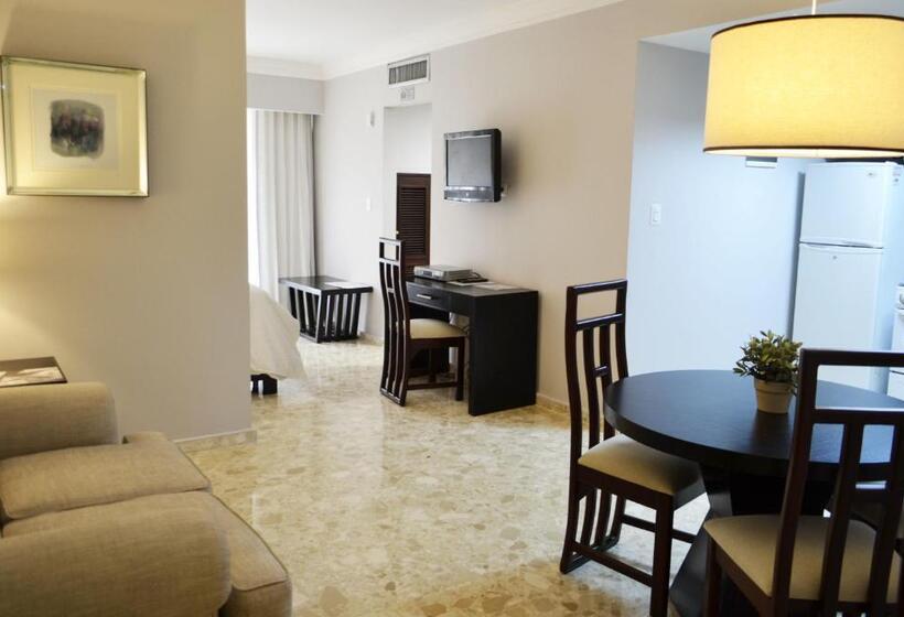 هتل Plaza Florida Suites