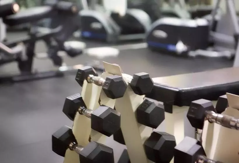 هتل Plaza Florida Suites