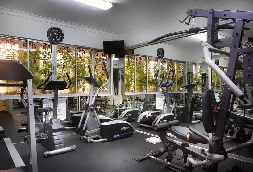 هتل Plaza Florida Suites