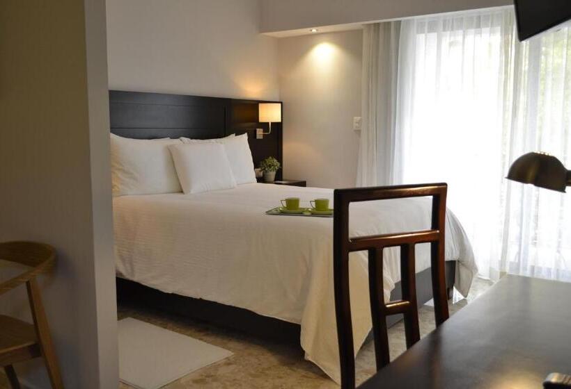 هتل Plaza Florida Suites