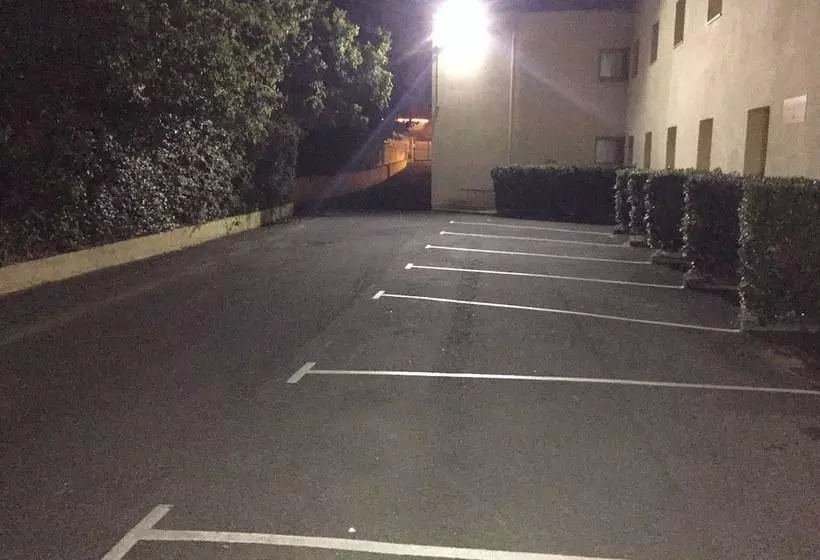 호텔 The Originals Access, Hôtel Béziers Est