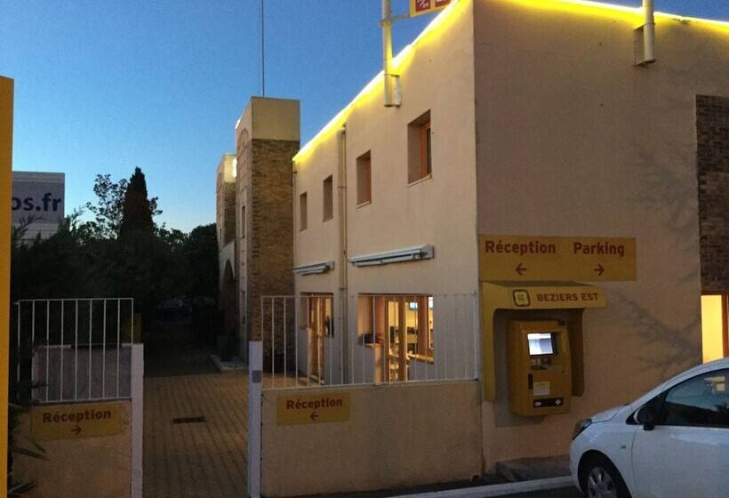 בית מלון כפרי The Originals Access, Hôtel Béziers Est